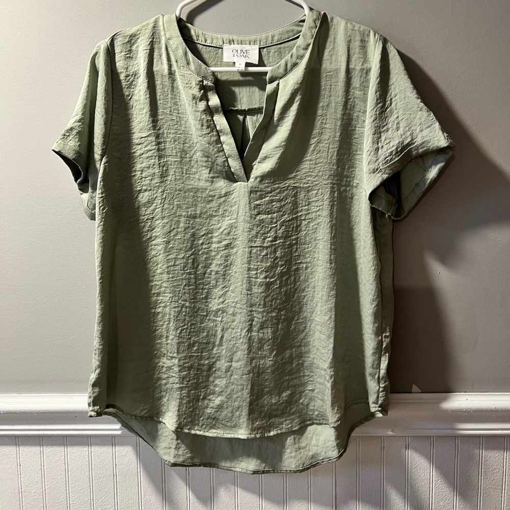 Olive and Oak Light Green Blouse Medium